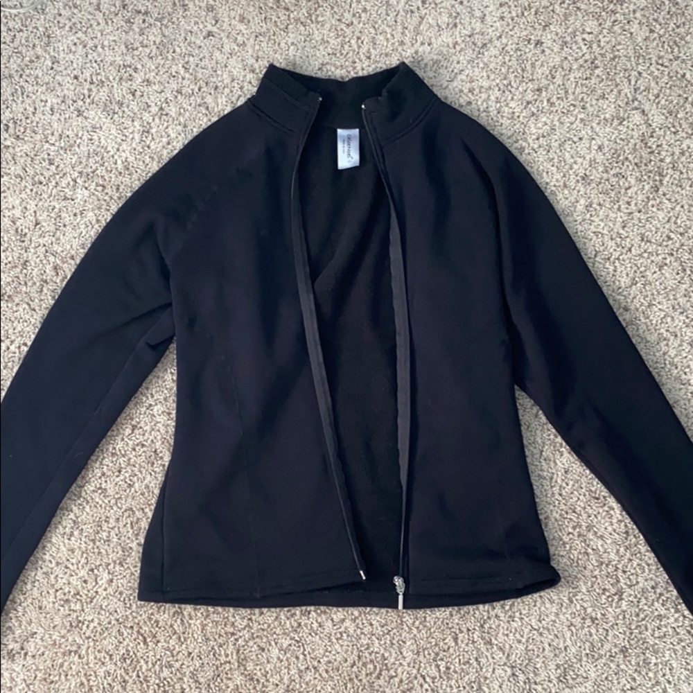 black fleece jacket